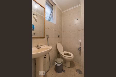 Apartamento para alugar com 112m², 3 quartos e 1 vaga Apartamento para alugar com 112m², 3 quartos e 1 vagaBanheiro de Serviço