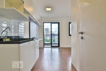 Sala/Cozinha de kitnet/studio para alugar com 1 quarto, 25m² em Centro, São Paulo
