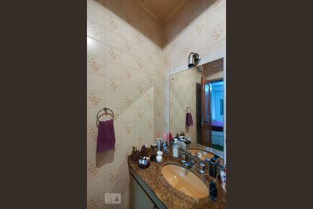 Casa para alugar com 780m², 4 quartos e 2 vagas Casa para alugar com 780m², 4 quartos e 2 vagasBanheiro da suíte 2