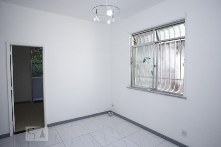 Sala de apartamento para alugar com 2 quartos, 50m² em Rio Comprido, Rio de Janeiro