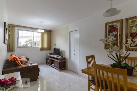 Apartamento à venda com 55m², 2 quartos e 1 vagaSala