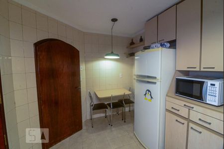 Casa à venda com 246m², 3 quartos e 4 vagasCozinha
