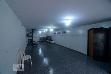 Casa à venda com 246m², 3 quartos e 4 vagasGaragem