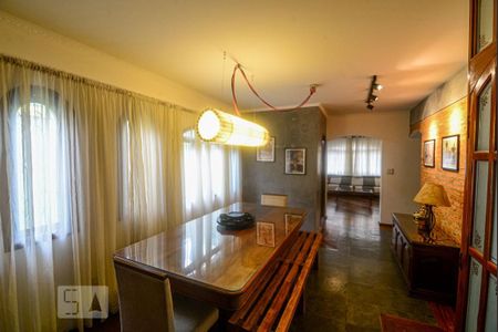 Casa à venda com 246m², 3 quartos e 4 vagasSala de Jantar