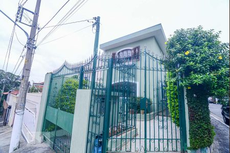 Casa à venda com 246m², 3 quartos e 4 vagasFachada