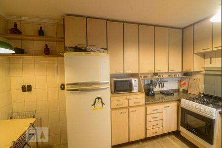 Casa à venda com 246m², 3 quartos e 4 vagasCozinha