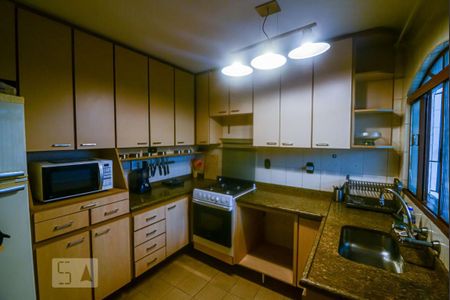 Casa à venda com 246m², 3 quartos e 4 vagasCozinha