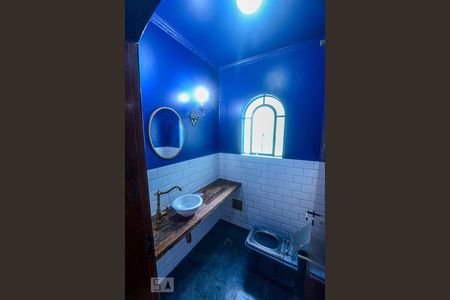 Lavabo de casa à venda com 3 quartos, 246m² em Vila Ema, São Paulo