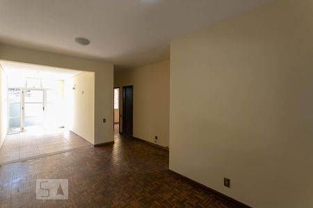 Sala de apartamento para alugar com 3 quartos, 120m² em Copacabana, Belo Horizonte