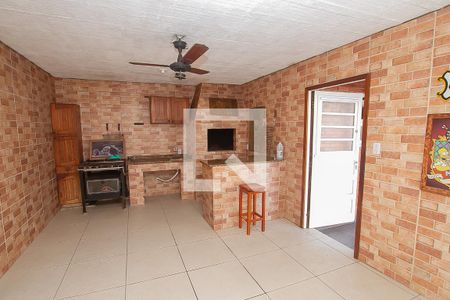 Casa à venda com 270m², 3 quartos e 3 vagas Casa à venda com 270m², 3 quartos e 3 vagasGaragem e Churrasqueira