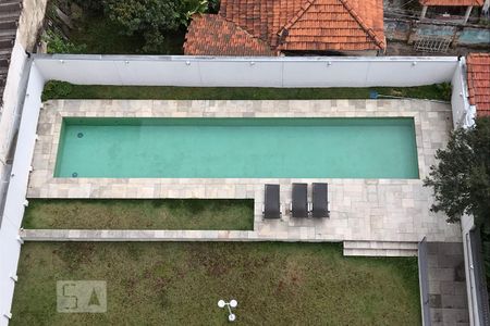 Studio para alugar com 32m², 1 quarto e 1 vaga Studio para alugar com 32m², 1 quarto e 1 vagaPiscina