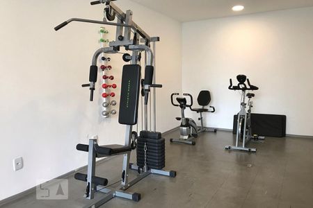 Studio para alugar com 32m², 1 quarto e 1 vaga Studio para alugar com 32m², 1 quarto e 1 vagaAcademia