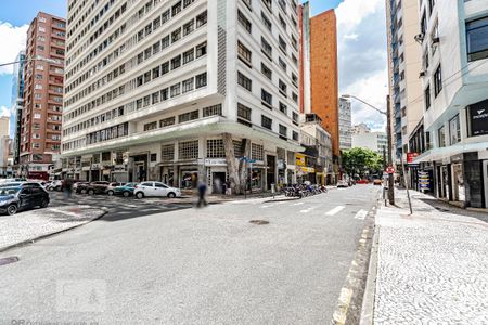 Apartamento para alugar com 115m², 3 quartos e sem vagaFachada