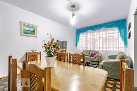Sala de Estar de apartamento para alugar com 3 quartos, 115m² em Centro, Curitiba