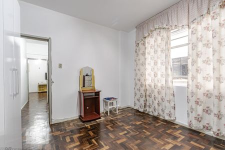 Quarto 1 de apartamento para alugar com 3 quartos, 115m² em Centro, Curitiba