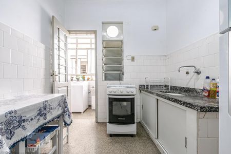 Cozinha de apartamento para alugar com 3 quartos, 115m² em Centro, Curitiba