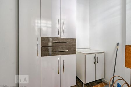 Quarto de Serviço de apartamento para alugar com 3 quartos, 115m² em Centro, Curitiba