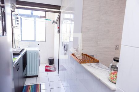 Apartamento à venda com 56m², 2 quartos e 1 vagaCozinha