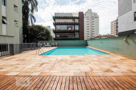 Apartamento para alugar com 45m², 1 quarto e 1 vaga Apartamento para alugar com 45m², 1 quarto e 1 vagaÁrea comum - Piscina