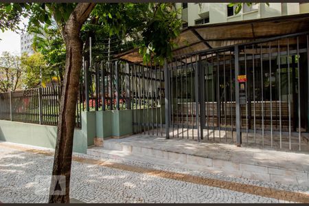 Apartamento para alugar com 45m², 1 quarto e 1 vaga Apartamento para alugar com 45m², 1 quarto e 1 vagaFachada