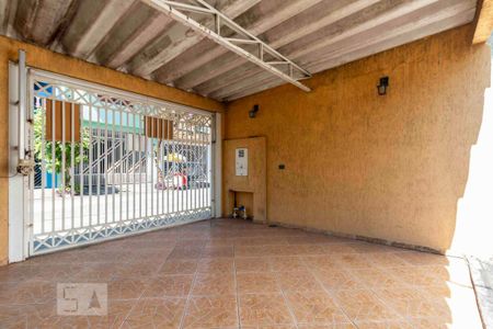 Casa à venda com 160m², 1 quarto e 3 vagas Casa à venda com 160m², 1 quarto e 3 vagasGaragem
