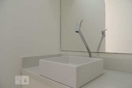 Apartamento para alugar com 50m², 2 quartos e sem vagaBanheiro