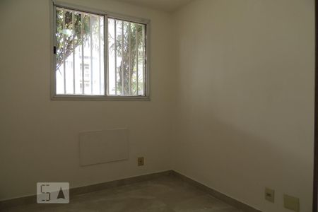 Quarto 1 de apartamento para alugar com 2 quartos, 50m² em Anil, Rio de Janeiro