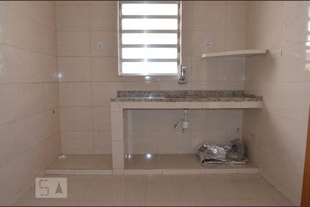Casa de condomínio à venda com 68m², 2 quartos e 2 vagasCozinha