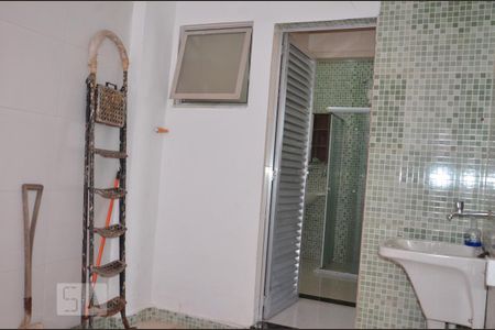 Casa de condomínio à venda com 68m², 2 quartos e 2 vagasCozinha