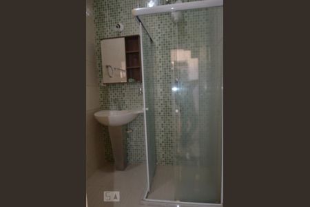 Casa de condomínio à venda com 68m², 2 quartos e 2 vagasBanheiro Social