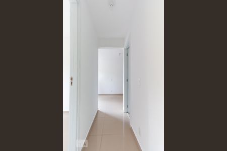 Corredor de apartamento à venda com 2 quartos, 42m² em Vila Andrade, São Paulo
