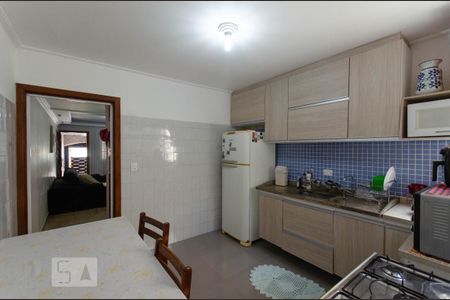 Casa para alugar com 150m², 2 quartos e 1 vagaCozinha