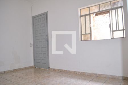 Sala de casa para alugar com 2 quartos, 200m² em Rudge Ramos, São Bernardo do Campo