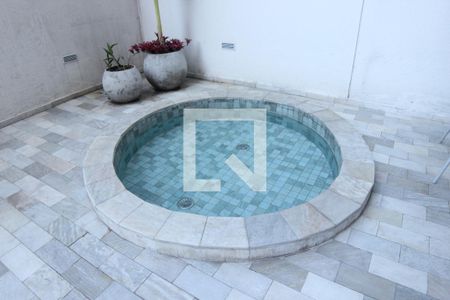 Studio à venda com 26m², 1 quarto e sem vagaPiscina