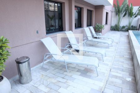 Studio à venda com 26m², 1 quarto e sem vagaPiscina