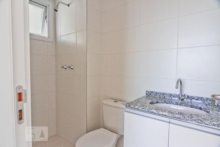 Apartamento para alugar com 58m², 2 quartos e 1 vaga Apartamento para alugar com 58m², 2 quartos e 1 vagaBanheiro da Suíte