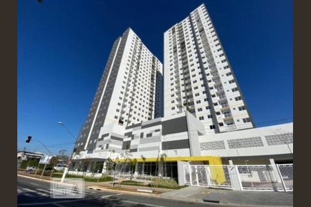 Apartamento para alugar com 58m², 2 quartos e 1 vaga Apartamento para alugar com 58m², 2 quartos e 1 vagaFachada