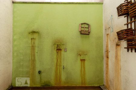 Casa à venda com 100m², 3 quartos e 2 vagas Casa à venda com 100m², 3 quartos e 2 vagasArea Externa