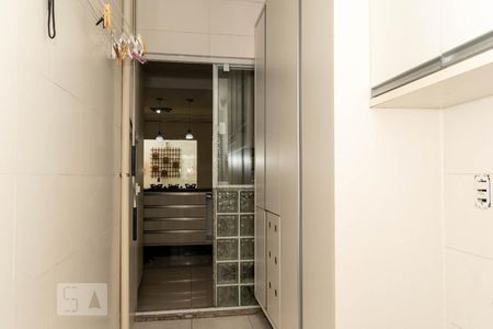 Casa à venda com 100m², 3 quartos e 2 vagas Casa à venda com 100m², 3 quartos e 2 vagasArea de Serviço