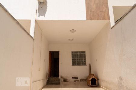 Casa à venda com 100m², 3 quartos e 2 vagas Casa à venda com 100m², 3 quartos e 2 vagasGaragem