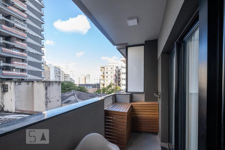Apartamento à venda com 32m², 1 quarto e 1 vagaVaranda