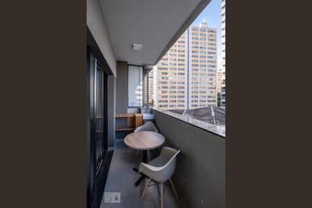 Apartamento à venda com 32m², 1 quarto e 1 vagaVaranda