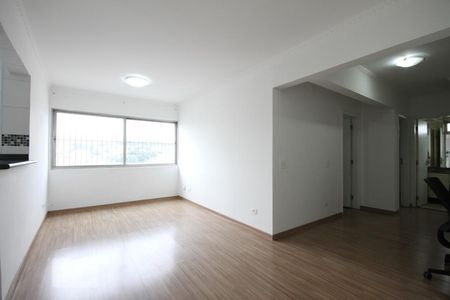 Sala de Apartamento com 2 quartos, 70m² Cambuci