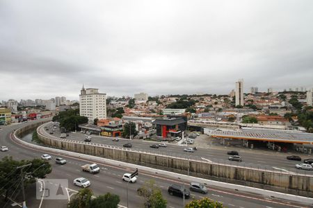 Apartamento à venda com 70m², 2 quartos e sem vagaVista