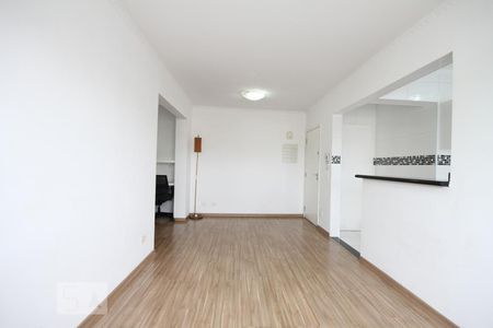 Salade Apartamento com 2 quartos, 70m² Cambuci