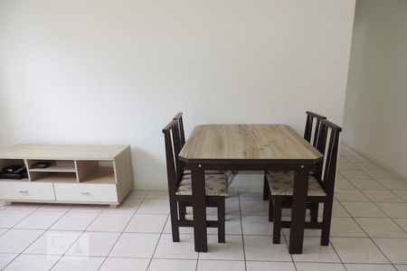 Sala de apartamento para alugar com 2 quartos, 56m² em Trindade, Florianópolis