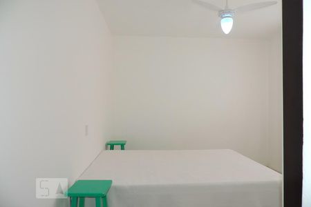 Quarto 1 de apartamento para alugar com 2 quartos, 56m² em Trindade, Florianópolis
