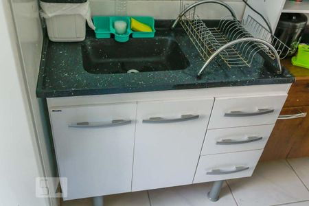Cozinha de apartamento para alugar com 1 quarto, 35m² em Nonoai, Porto Alegre