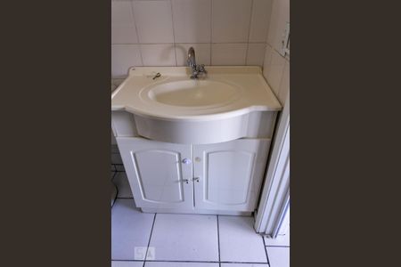 Detalhe de kitnet/studio para alugar com 1 quarto, 25m² em Medianeira, Porto Alegre