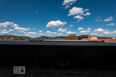 Vista de kitnet/studio para alugar com 1 quarto, 25m² em Medianeira, Porto Alegre